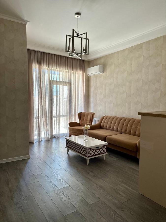 Aparthotel Koetaisi Buitenkant foto
